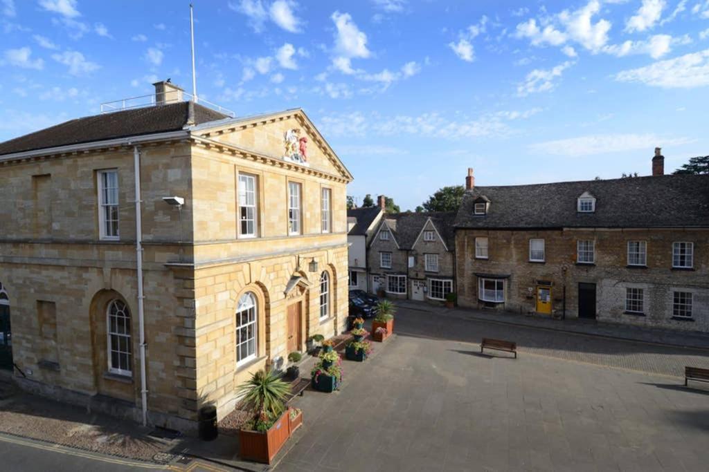 Oxfordshire Living - The Spencer Apartment - Woodstock Esterno foto
